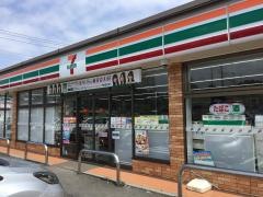 セブンイレブン　河口湖インター東店