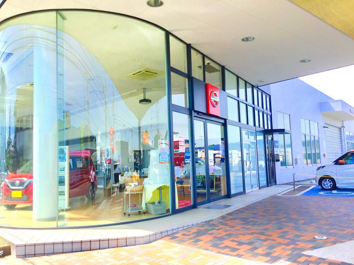 日産プリンス福岡筑紫店