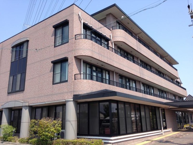 六寿苑 施設外観