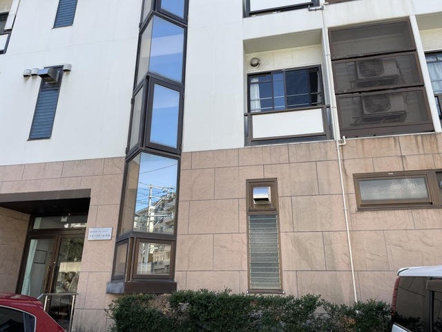 大池 施設外観