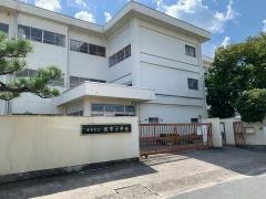 辰市小学校