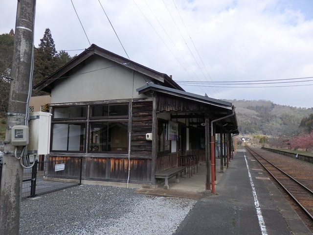 岩山駅