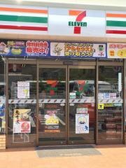 セブンイレブン　鳴沢大田和店
