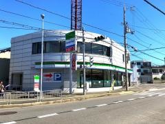 ファミリーマート　門真大橋店