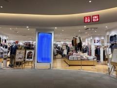 ユニクロ　ダイバーシティ東京プラザ店