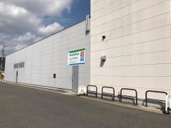 ファミリーマート　ＴＳＵＴＡＹＡ井原店