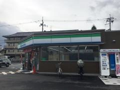 ファミリーマート　天理指柳町店