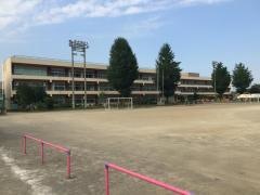 寄居小学校
