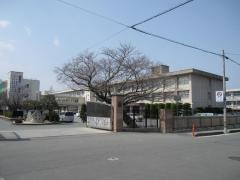 三重県立松阪高等学校
