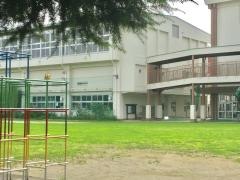 尾久西小学校