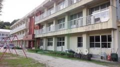 布部小学校