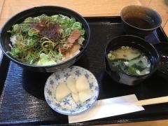 伊々