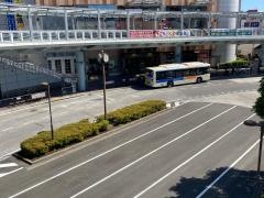 「海老名駅東口」バス停留所