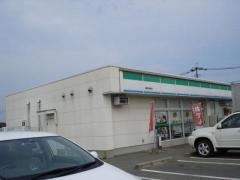 ファミリーマート　植木滴水店