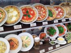 ＭＯＭＯＣＡＦＥ
