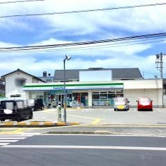ファミリーマート　米子港前店