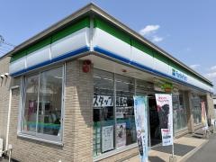 ファミリーマート　伊賀ゆめが丘店