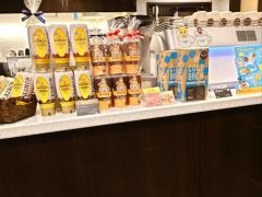 タリーズコーヒー　京急川崎駅店