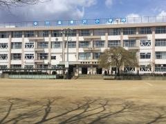 金剛沢小学校