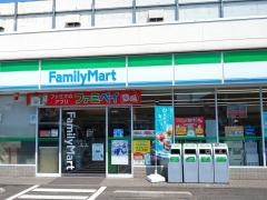 ファミリーマート　浦和駒場店