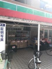 ローソンストア100　矢口渡駅前店