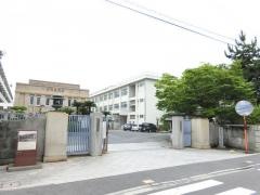 広島大学附属中学校