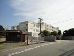 誠英高等学校