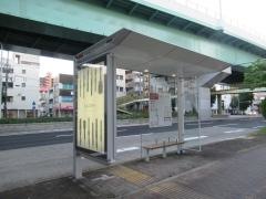 「大井町」バス停留所