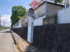 「新道寺小学校」バス停留所
