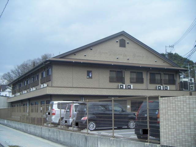 愛の家グループホーム玉野（前タートル） 施設外観