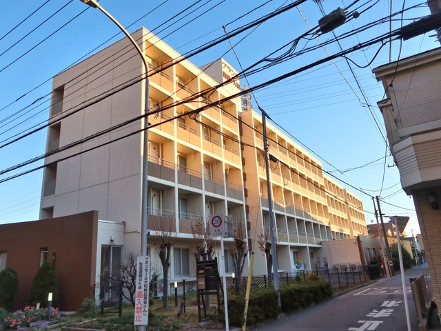 グランダ鶴間・大和 施設外観