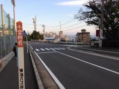 「小学校前」バス停留所