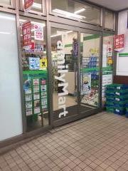 ファミリーマート　松戸西店