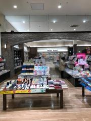未来屋書店　マリンピア店