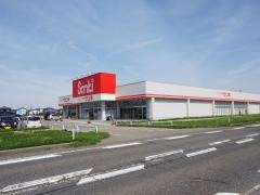 サンキ燕店