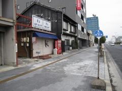 「岩田町」バス停留所
