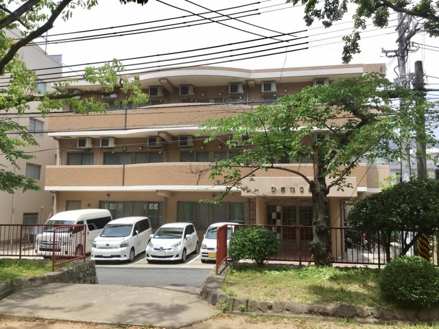 ひまわりの家 建物全景