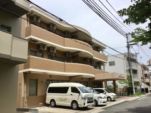 ひまわりの家 施設外観