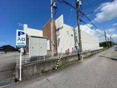ウエルシア　富山赤田店