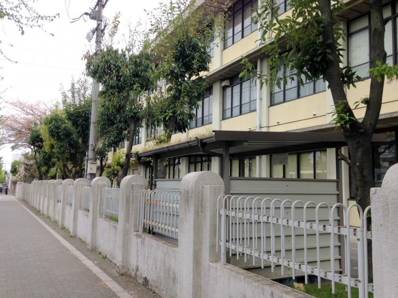 京都 市立 北野 中学校