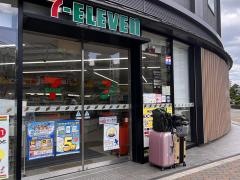 セブンイレブン　京都堀川四条店