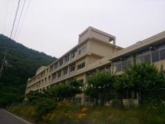 福山市立向丘中学校