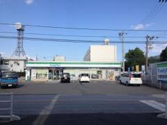 ファミリーマート　南国おおそね店
