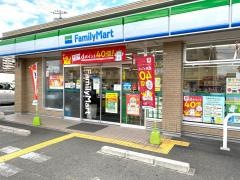 ファミリーマート　八尾山城町店