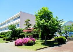 上三川町立上三川中学校