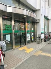 埼玉りそな銀行草加支店