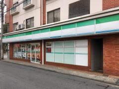 ファミリーマート　上尾西口駅前店