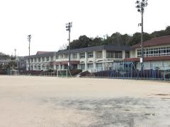 二島小学校