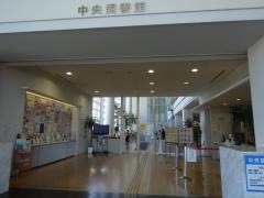 川口市立中央図書館