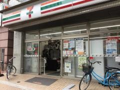 セブンイレブン　大宮ソニックシティ前店